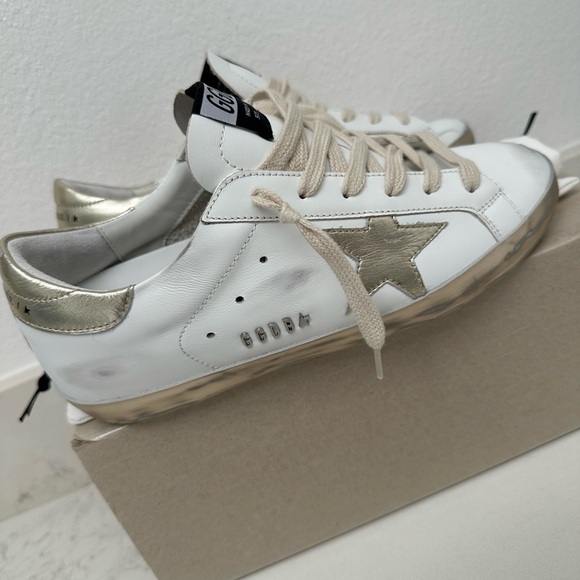 NWT Golden Goose Women Sneaker White & Gold sz 38 - Picture 3 of 14